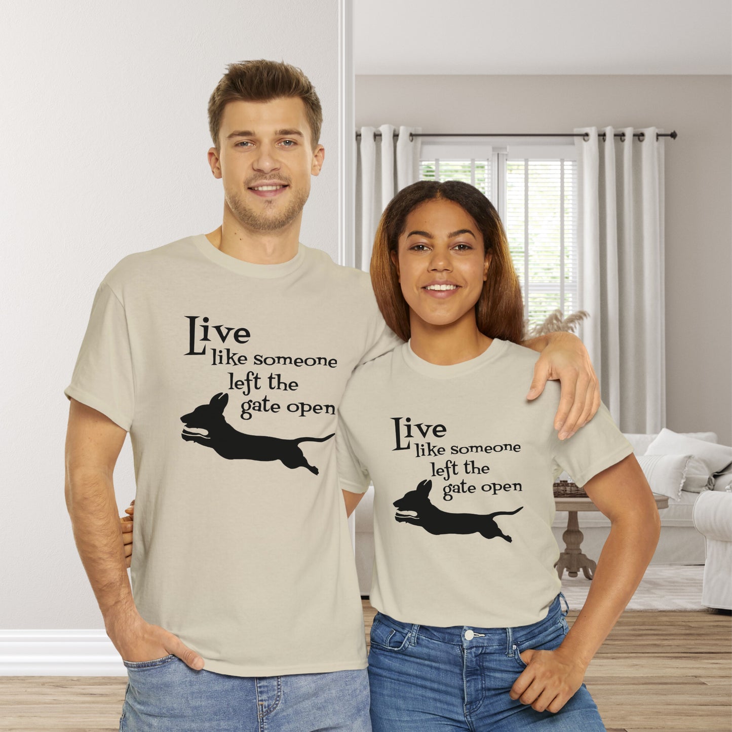 Cute Dachshund T-shirt - Live Like Someone Left The Gate Open