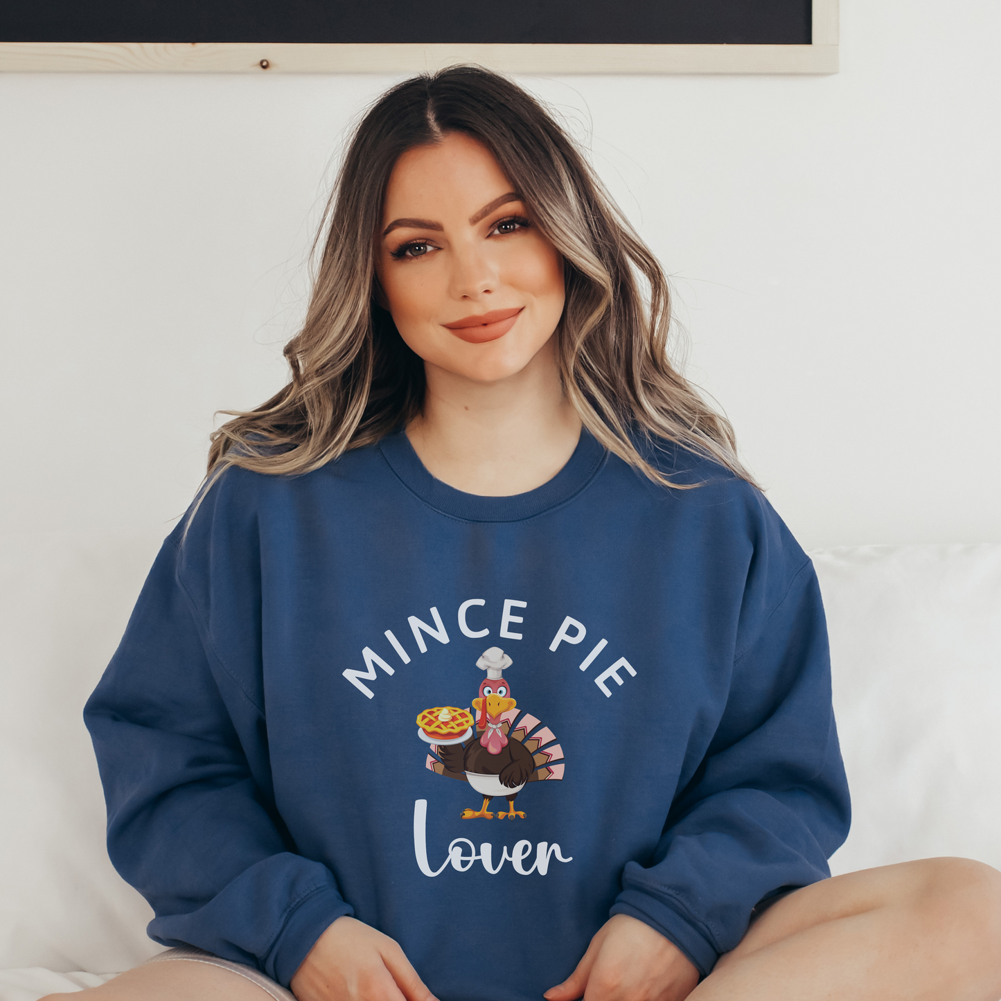 Unisex Mince Pie Lover Funny Christmas Sweatshirt for Adults and Youths