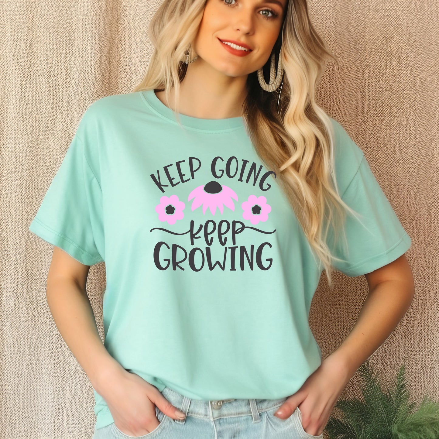 Motivational Flower T-shirt - Keep Going, Keep Growing